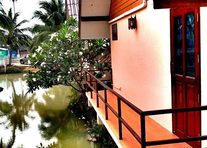 Resort Baan Thai Damnoen Canal House Damnoen Saduak