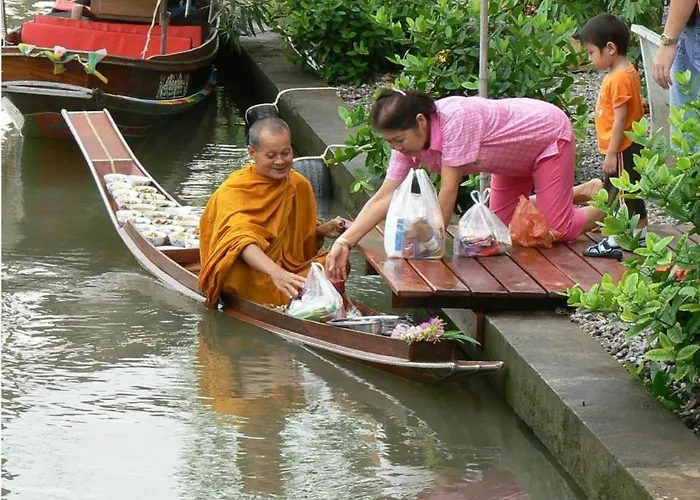 Resort Baan Thai Damnoen Canal House Damnoen Saduak