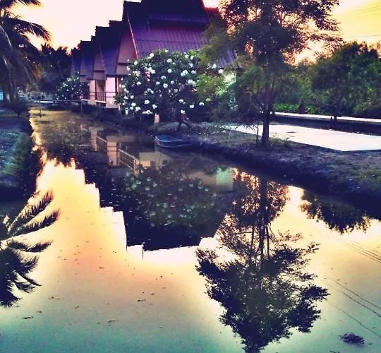 Baan Thai Damnoen Canal House Damnoen Saduak