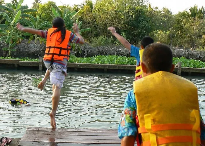 Resort Baan Thai Damnoen Canal House Damnoen Saduak